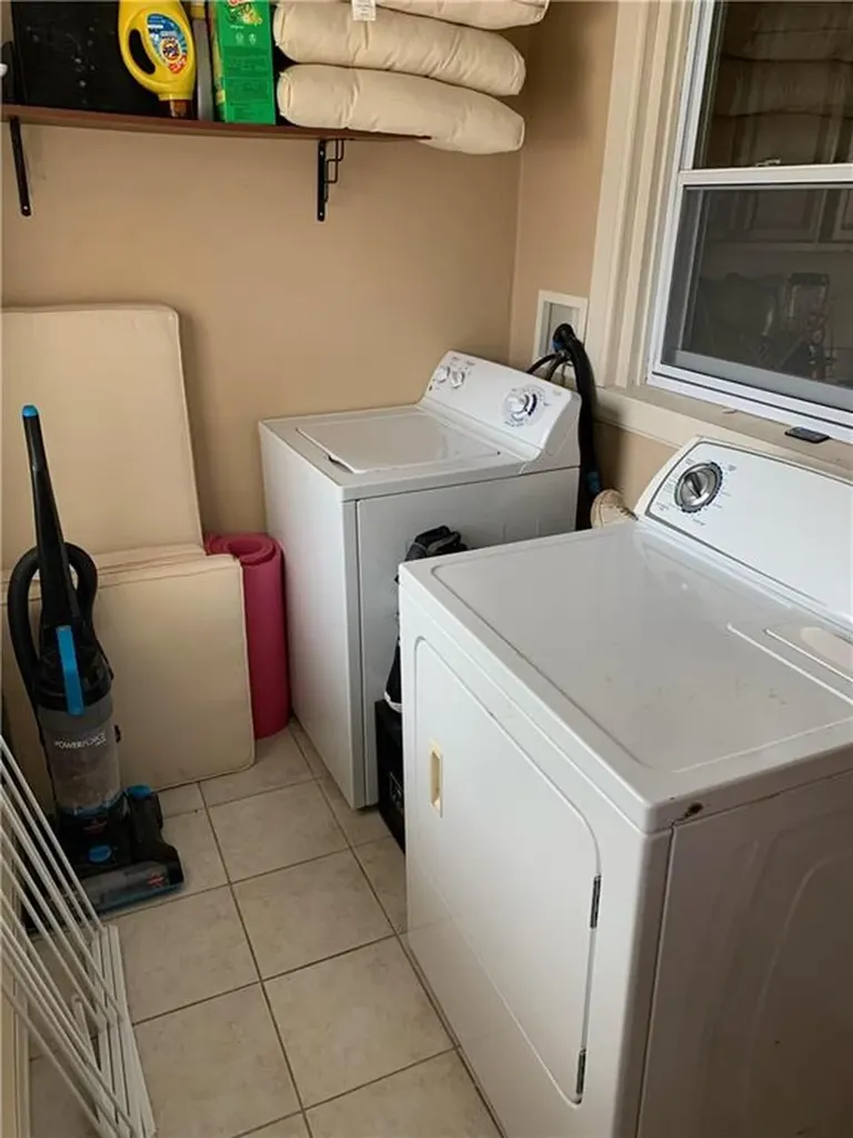 69 John Street Westerly RI 02891