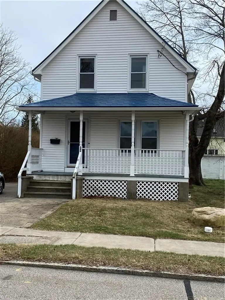 69 John Street Westerly RI 02891