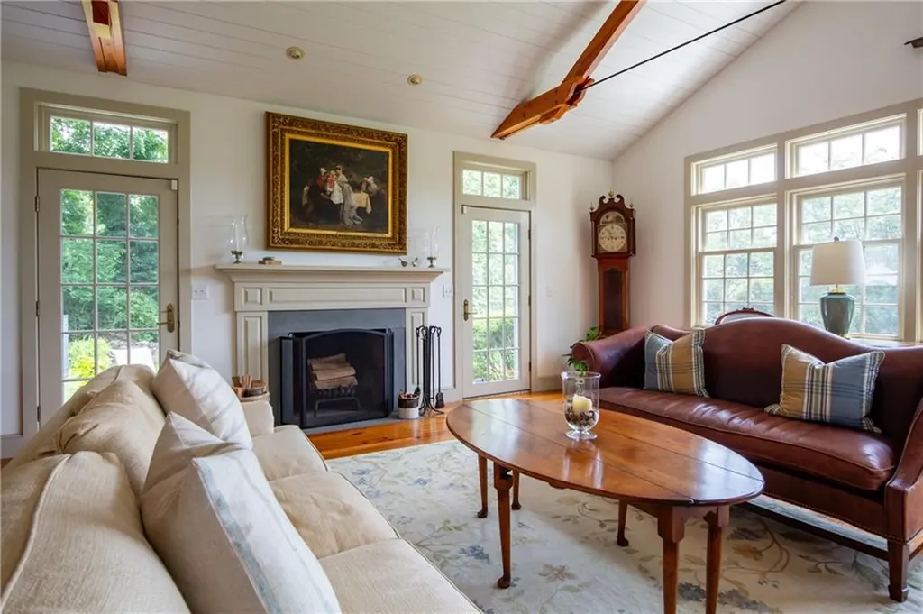46 Harrington Avenue Portsmouth RI 02871