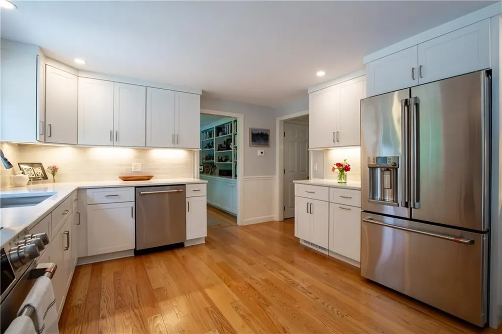 46 Harrington Avenue Portsmouth RI 02871
