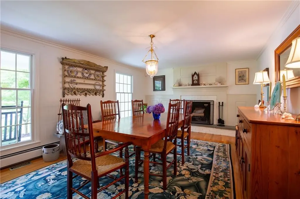 46 Harrington Avenue Portsmouth RI 02871