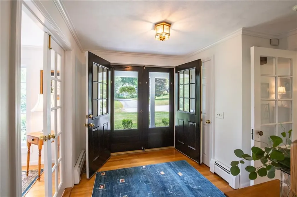 46 Harrington Avenue Portsmouth RI 02871