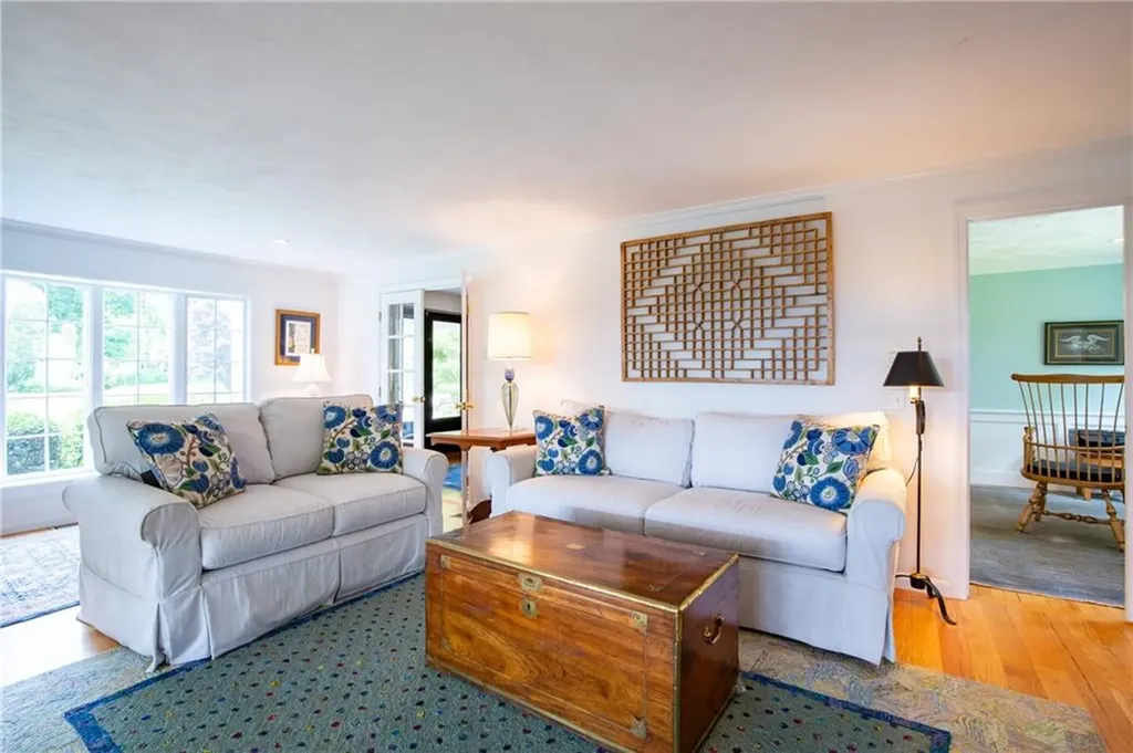 46 Harrington Avenue Portsmouth RI 02871