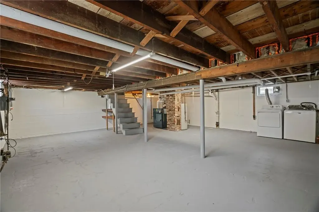 96 Packard Street Cranston RI 02910