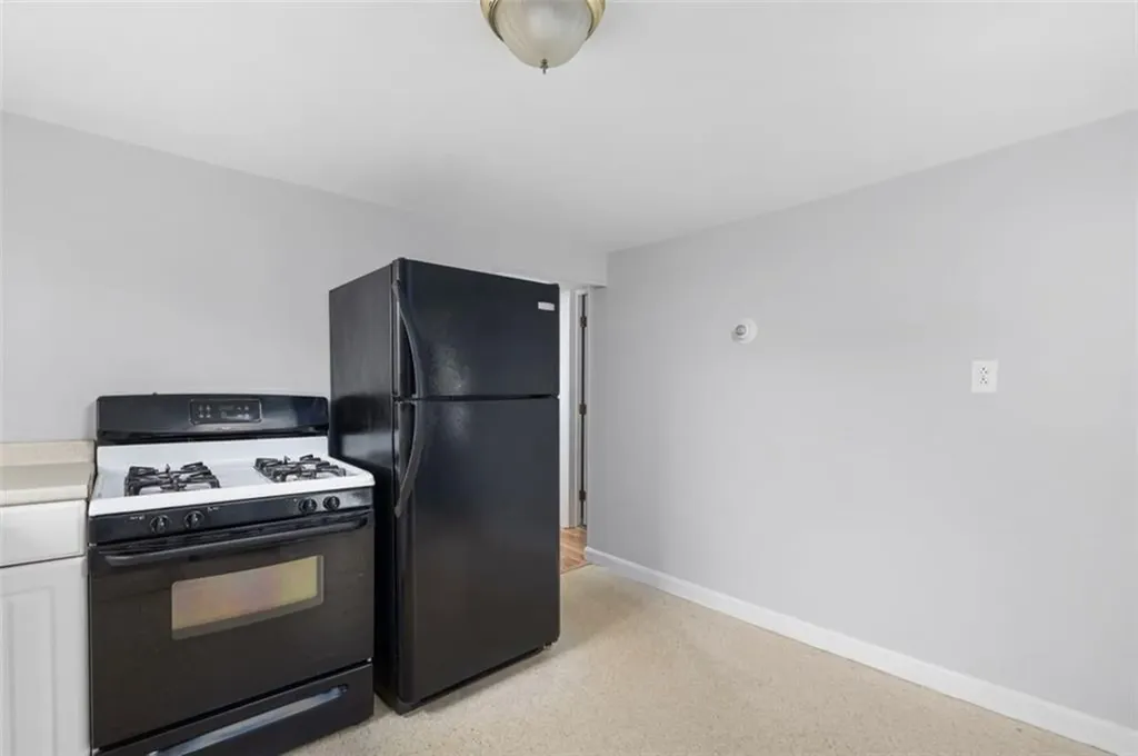 131 Morse Avenue Warwick RI 02886