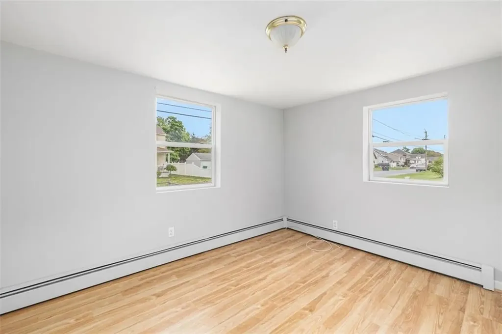 131 Morse Avenue Warwick RI 02886