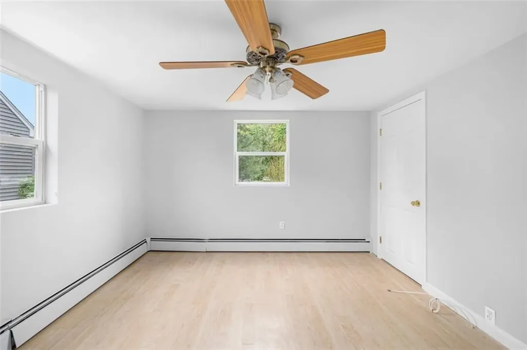 131 Morse Avenue Warwick RI 02886