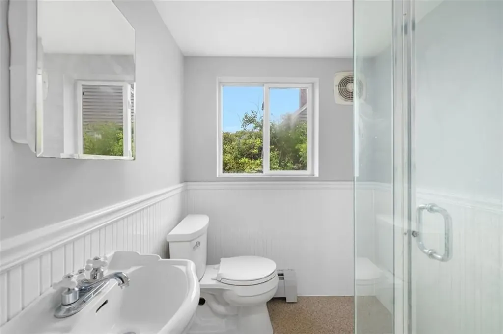 131 Morse Avenue Warwick RI 02886