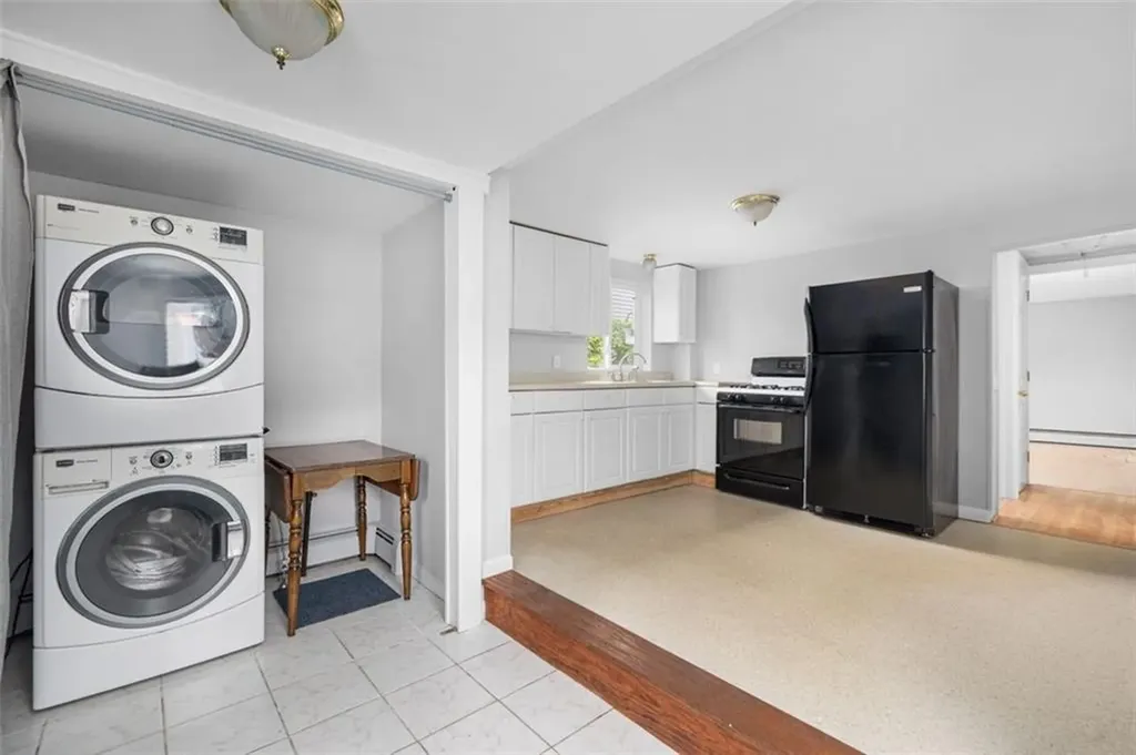 131 Morse Avenue Warwick RI 02886