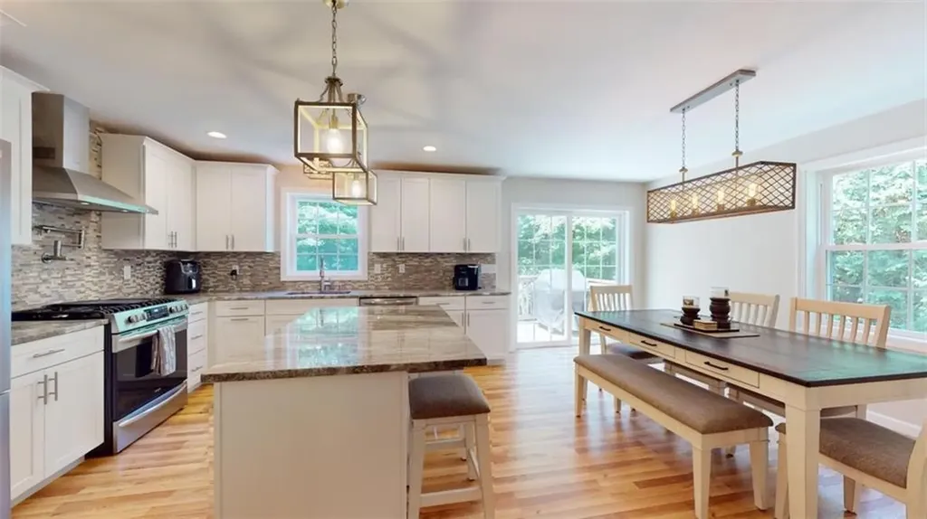 124 Johnson Road Foster RI 02825