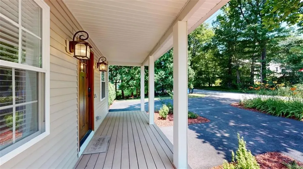 124 Johnson Road Foster RI 02825