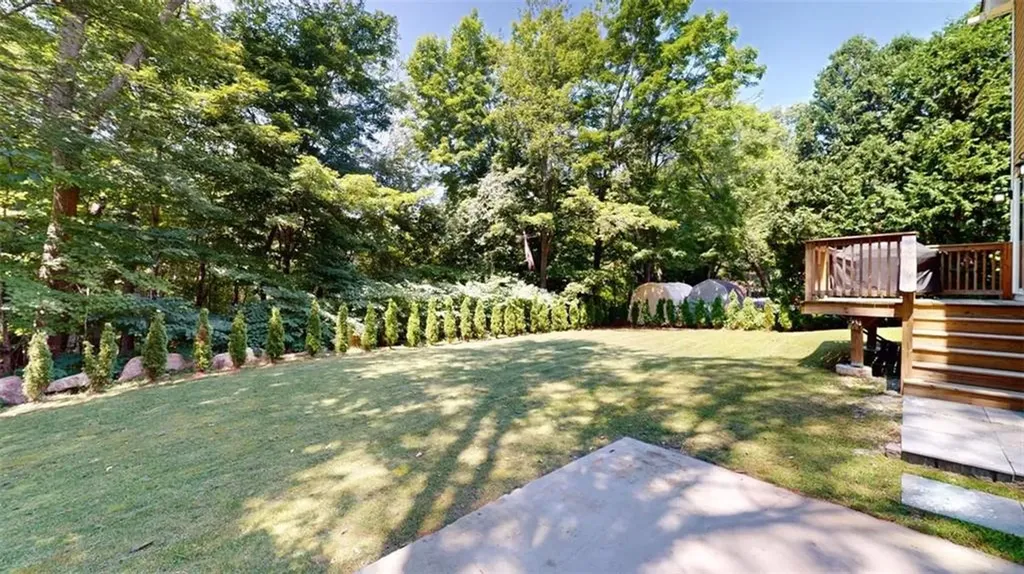 124 Johnson Road Foster RI 02825