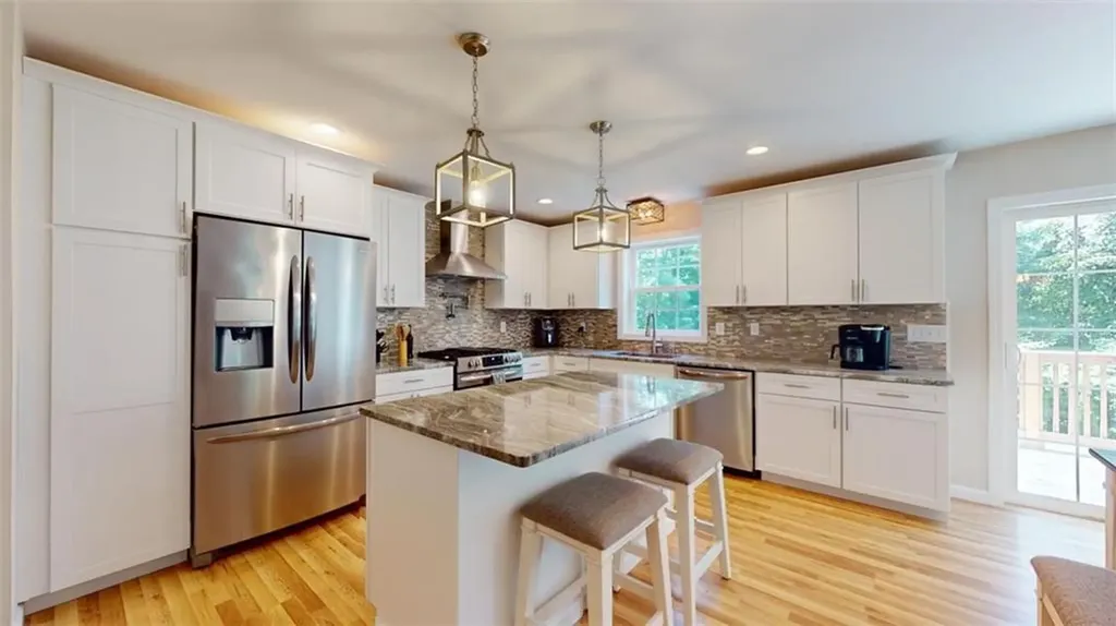 124 Johnson Road Foster RI 02825