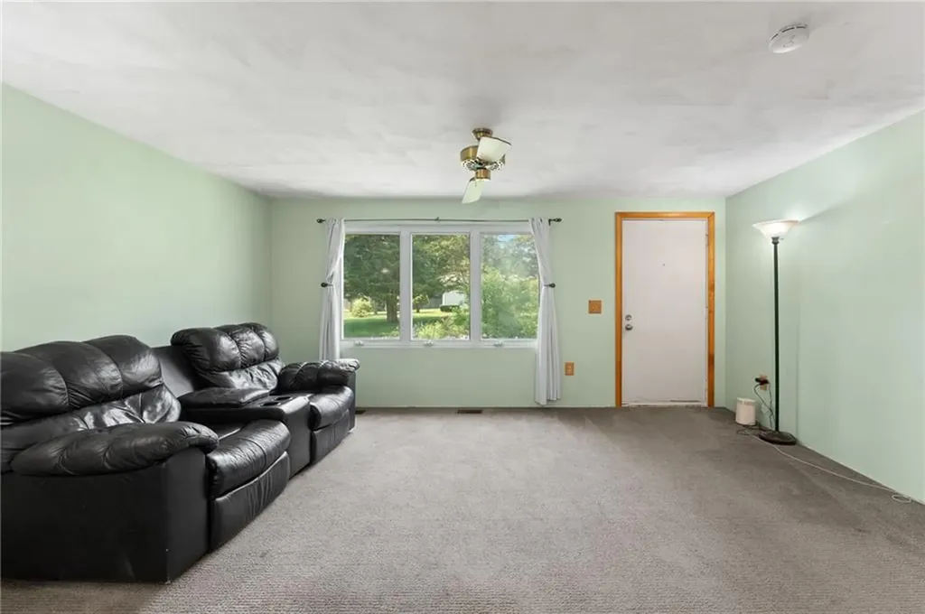 48 Cedar Grove Drive Exeter RI 02822