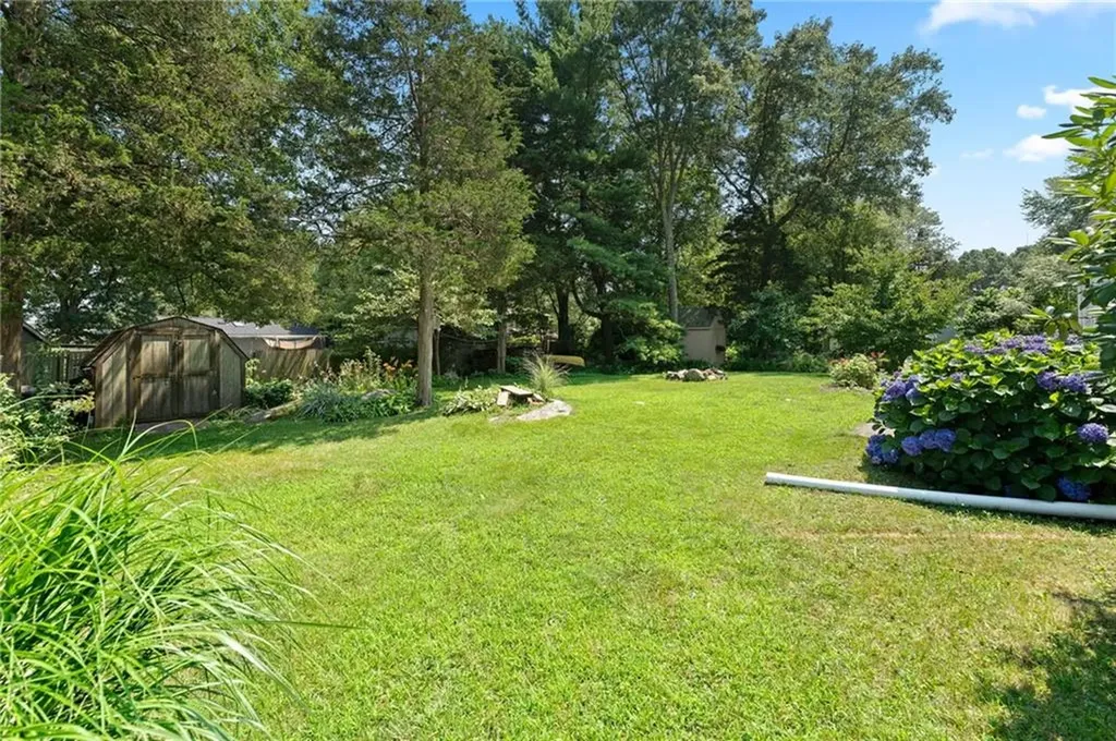 48 Cedar Grove Drive Exeter RI 02822