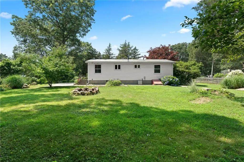 48 Cedar Grove Drive Exeter RI 02822