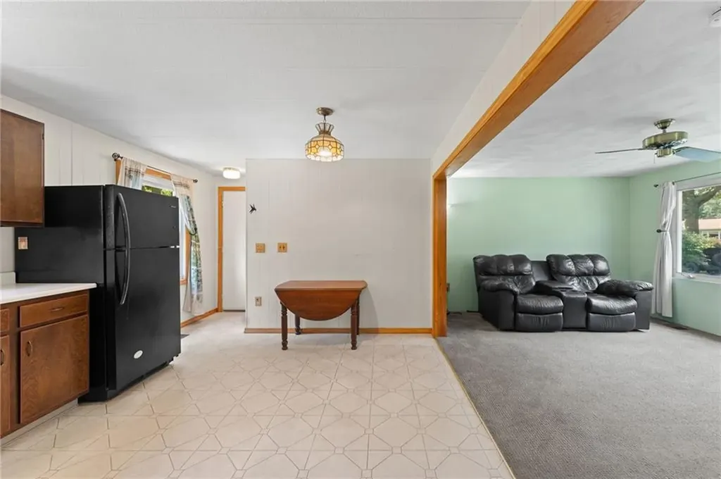 48 Cedar Grove Drive Exeter RI 02822