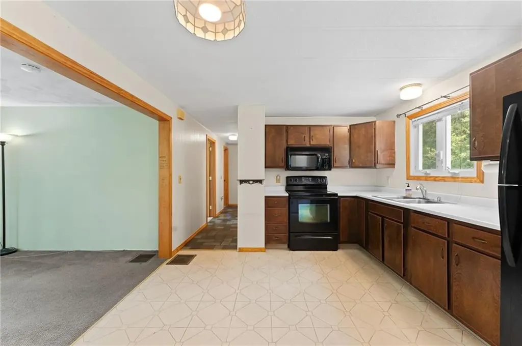 48 Cedar Grove Drive Exeter RI 02822
