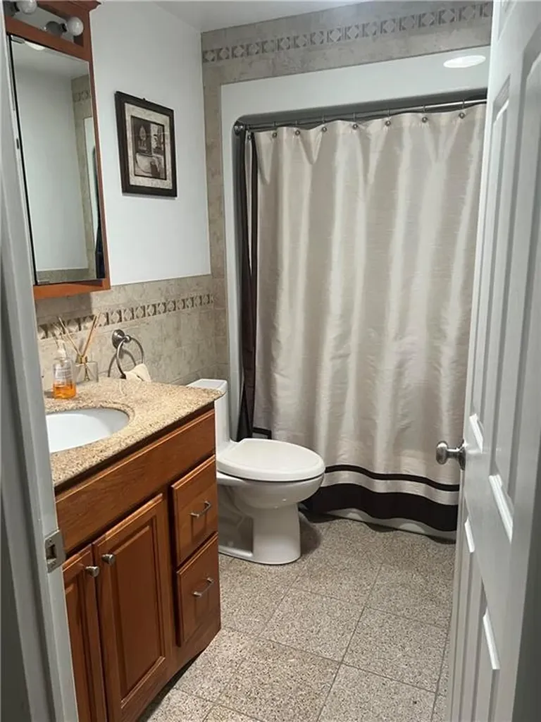26 Kent Street Cumberland RI 02864