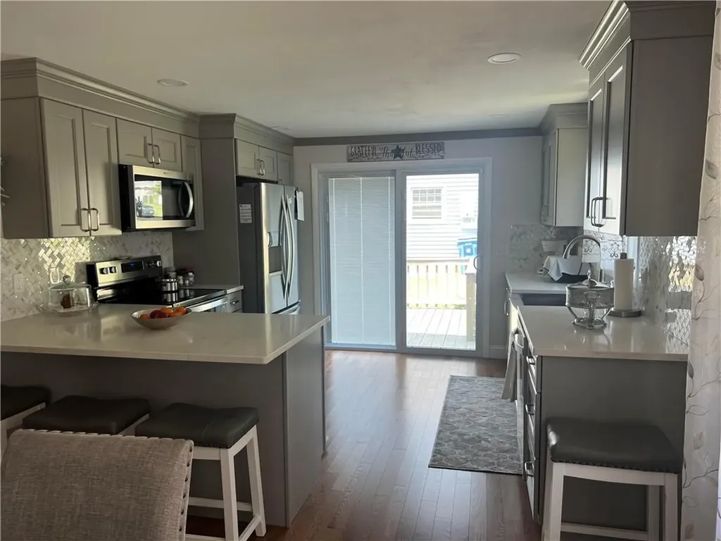 26 Kent Street Cumberland RI 02864