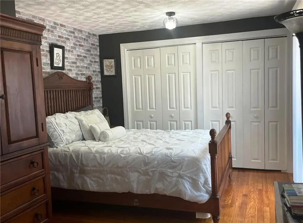 27 Napoleon Street Woonsocket RI 02895