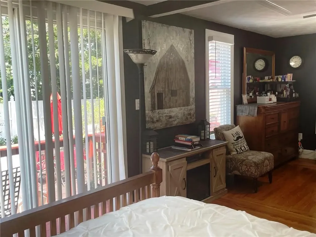 27 Napoleon Street Woonsocket RI 02895