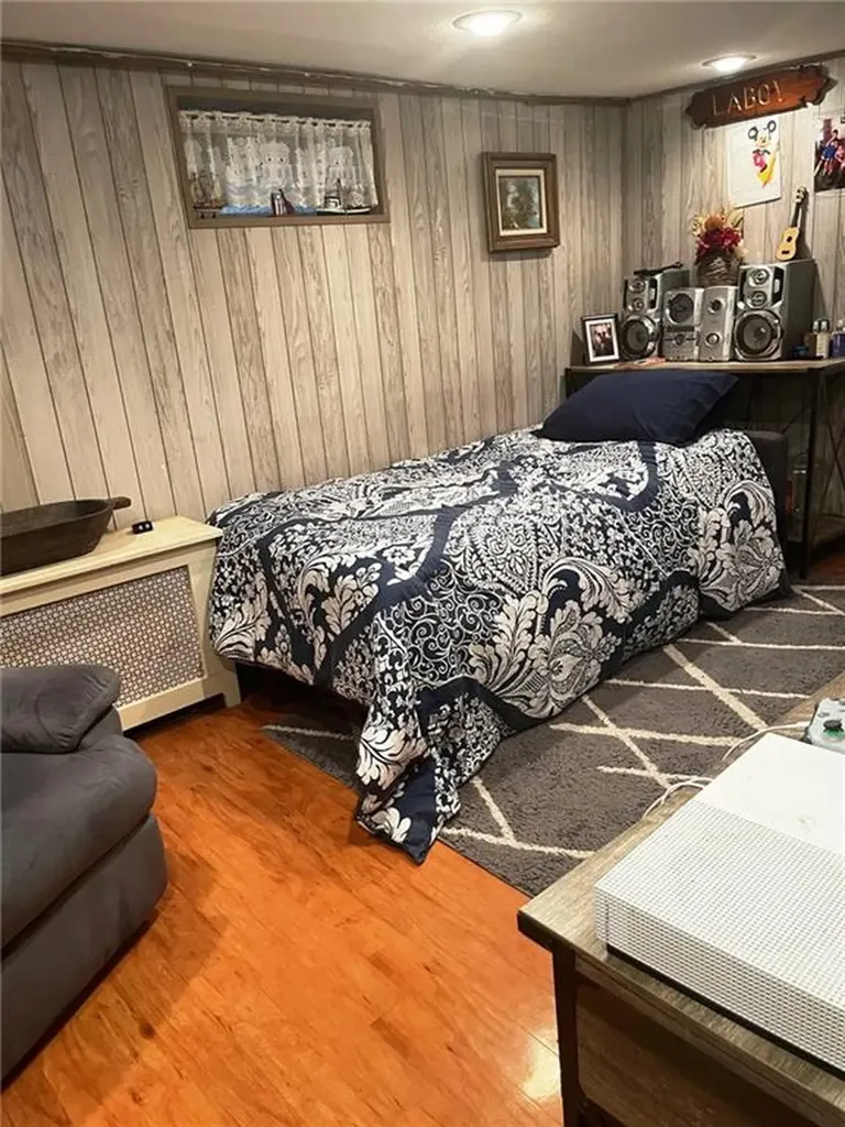 27 Napoleon Street Woonsocket RI 02895