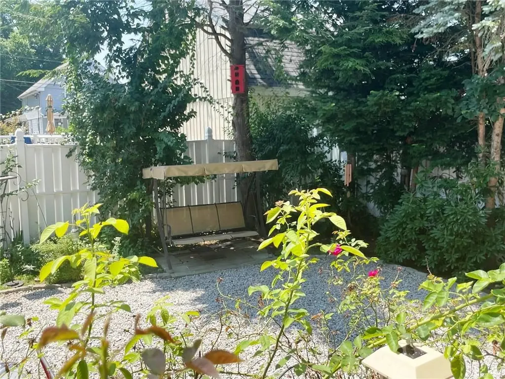 27 Napoleon Street Woonsocket RI 02895
