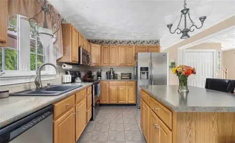 64 Waterman Avenue North Providence RI 02911