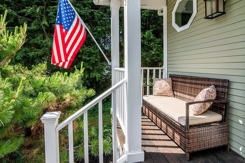45 Isabelle Drive Narragansett RI 02882