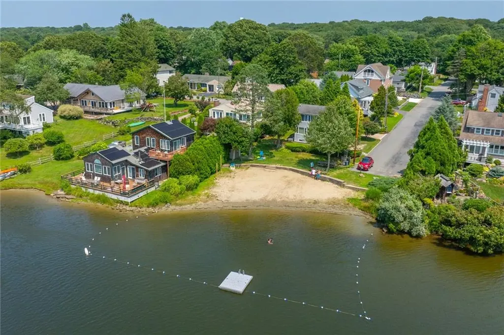 45 Isabelle Drive Narragansett RI 02882