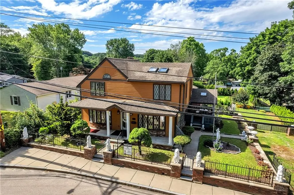 99 Elder Ballou Road Woonsocket RI 02895