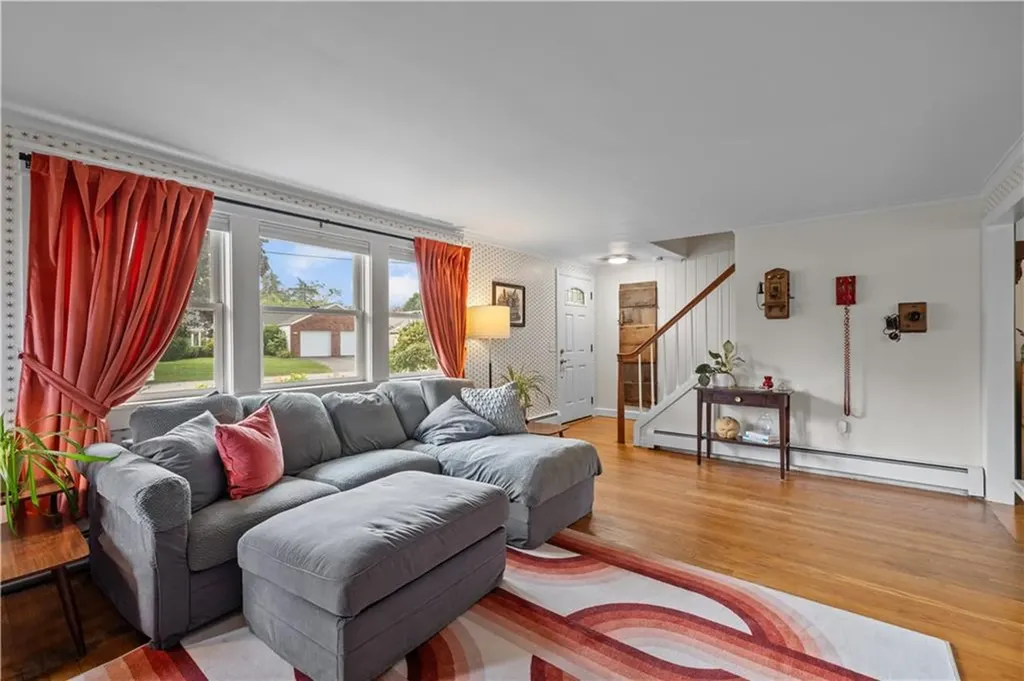 76 Sweetfern Road Warwick RI 02888