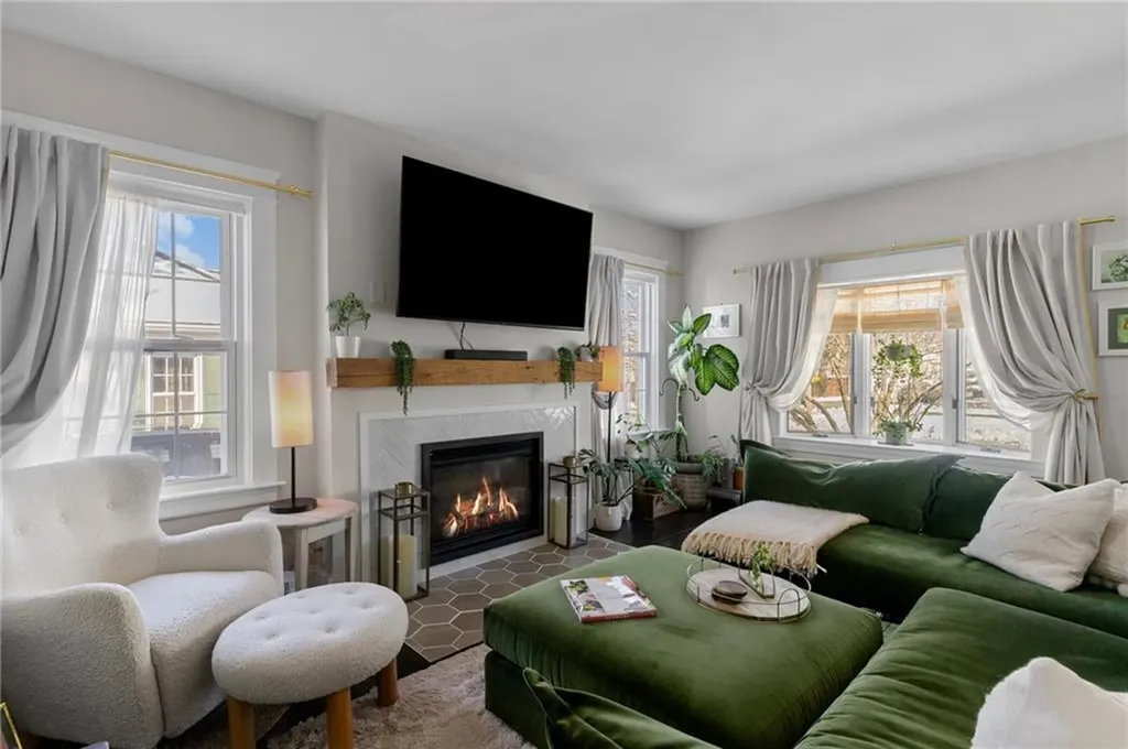 333 Norwood Avenue Warwick RI 02888