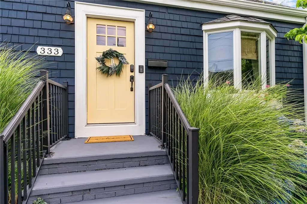 333 Norwood Avenue Warwick RI 02888