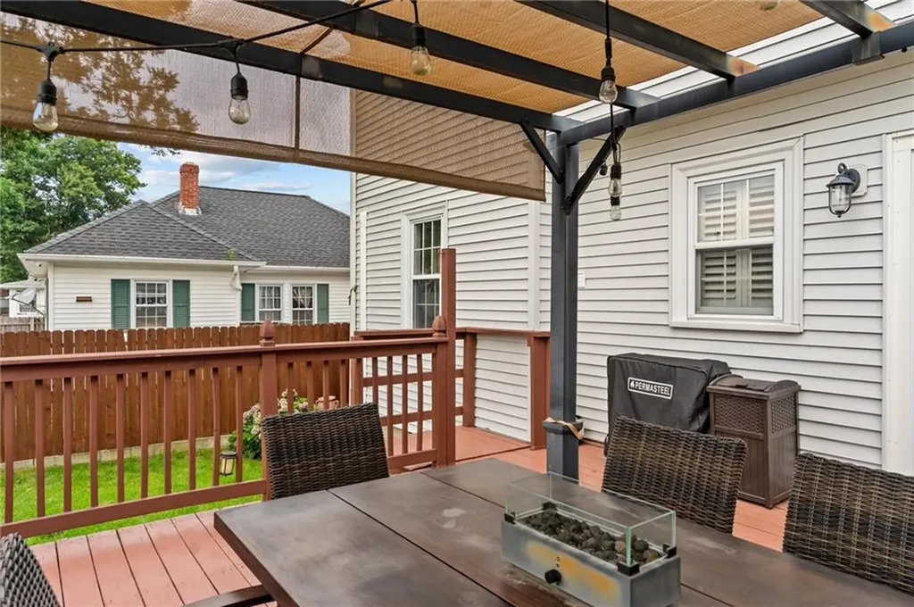 333 Norwood Avenue Warwick RI 02888