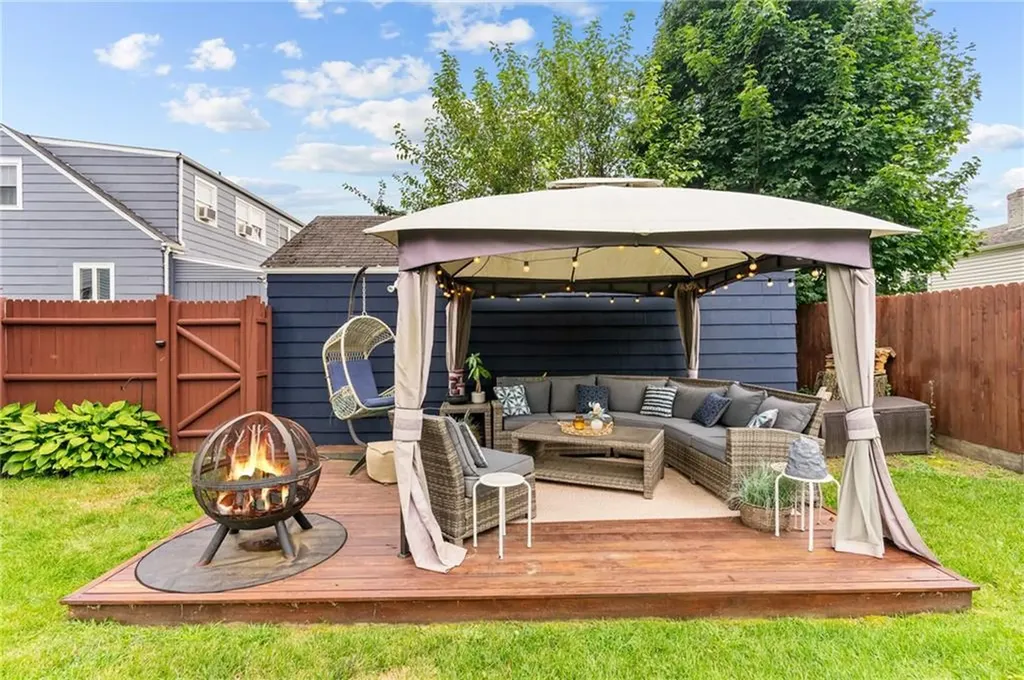 333 Norwood Avenue Warwick RI 02888