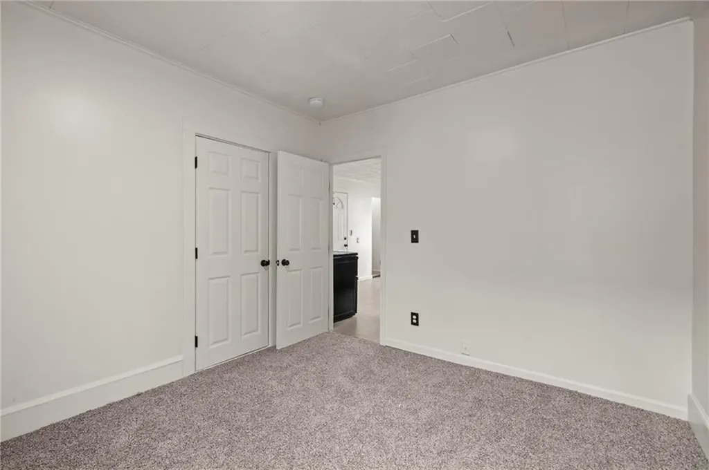 155 4th Avenue Woonsocket RI 02895