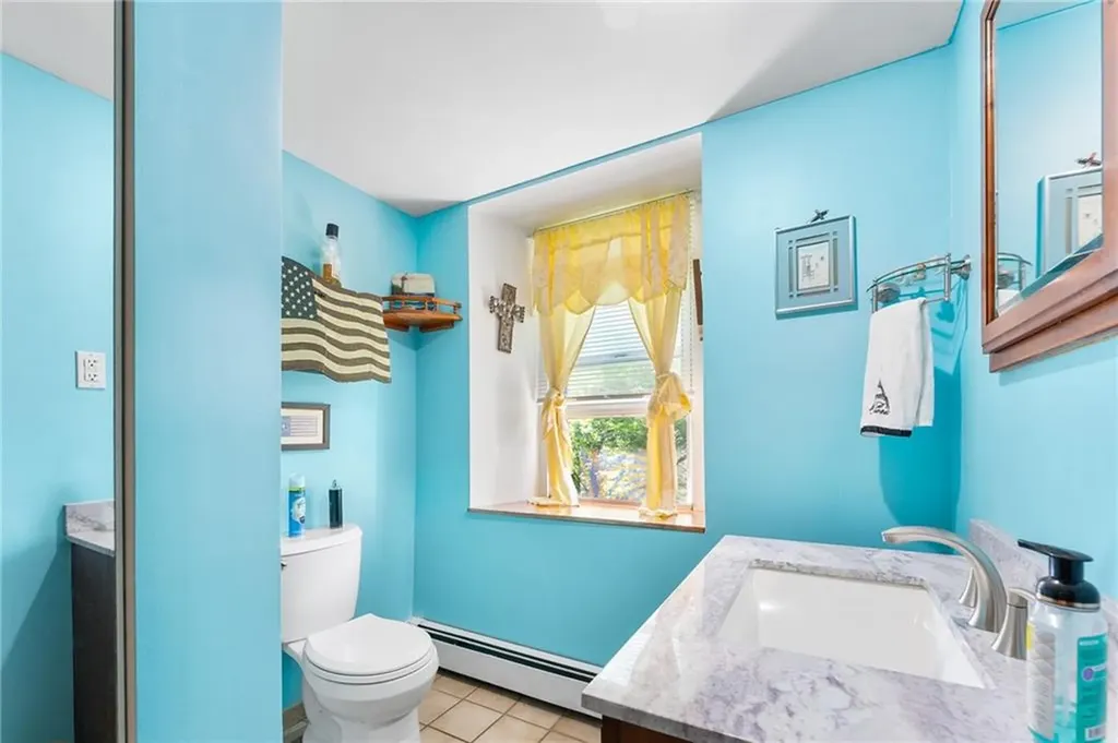 472 Central Avenue Johnston RI 02919