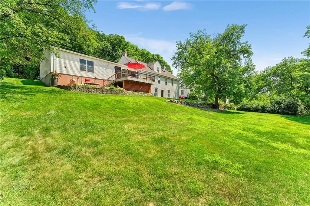 472 Central Avenue Johnston RI 02919