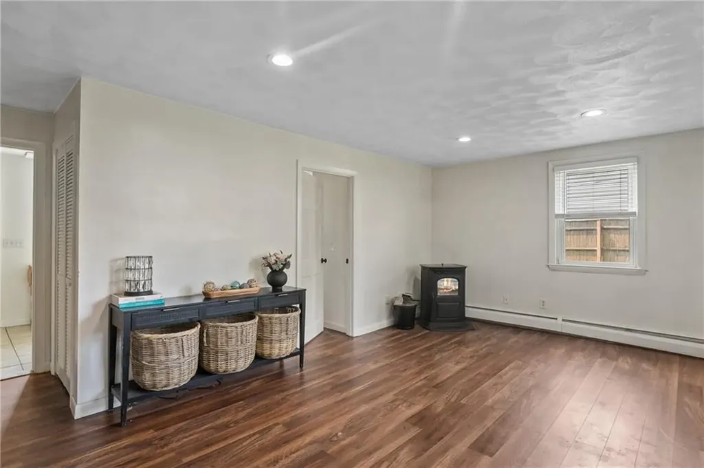 60 Twin Lakes Avenue Coventry RI 02816