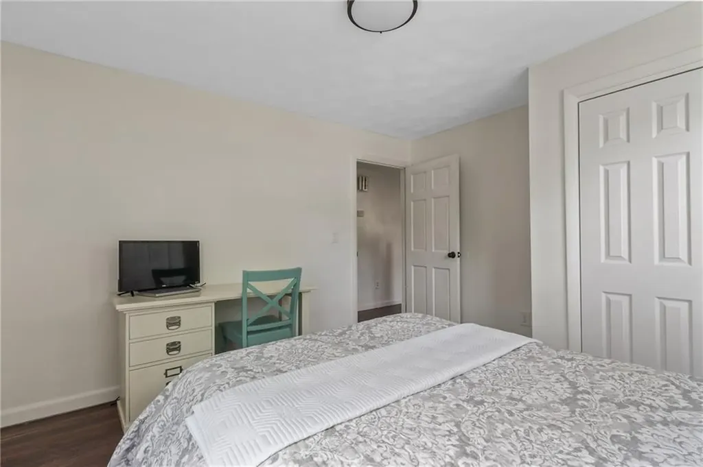 60 Twin Lakes Avenue Coventry RI 02816