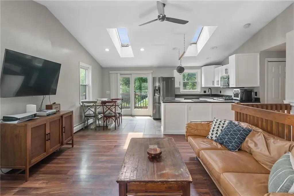 60 Twin Lakes Avenue Coventry RI 02816