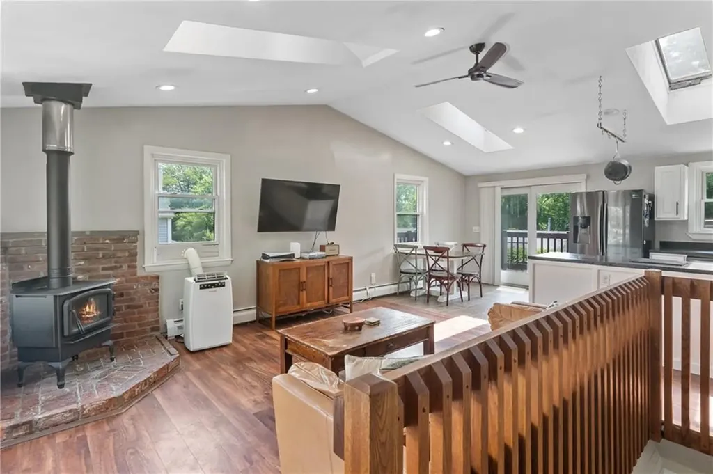 60 Twin Lakes Avenue Coventry RI 02816