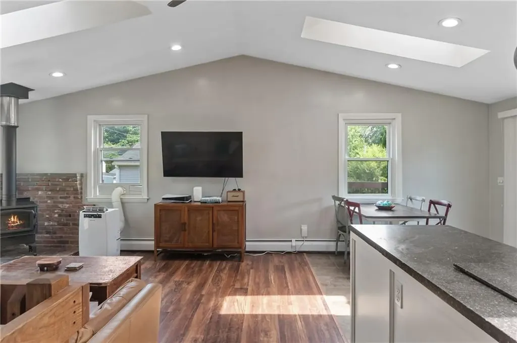 60 Twin Lakes Avenue Coventry RI 02816