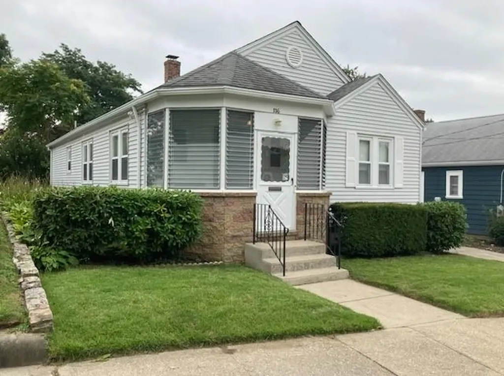 116 Bradley Street Providence RI 02908