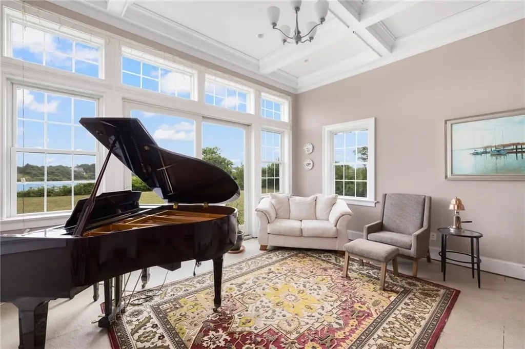 1661 Sands Pond Road Block Island RI 02807