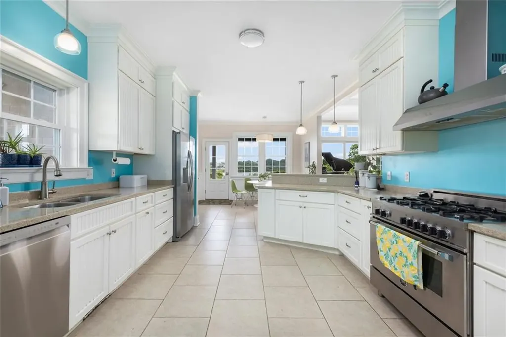 1661 Sands Pond Road Block Island RI 02807