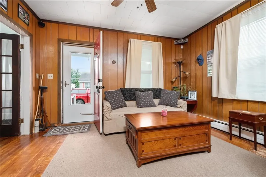 60 Newport Street Woonsocket RI 02895