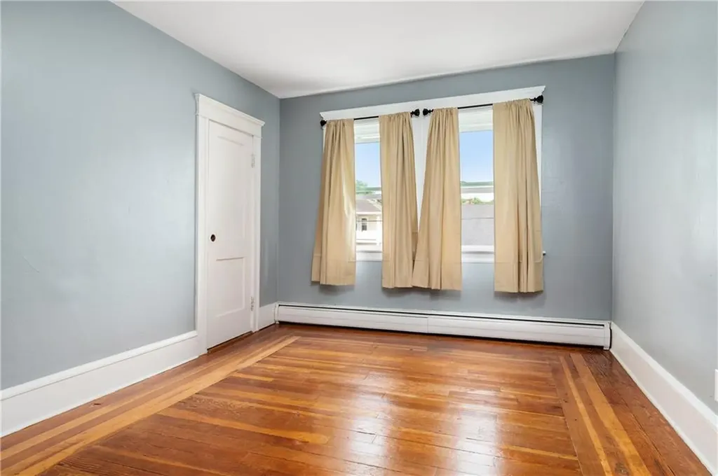 60 Newport Street Woonsocket RI 02895